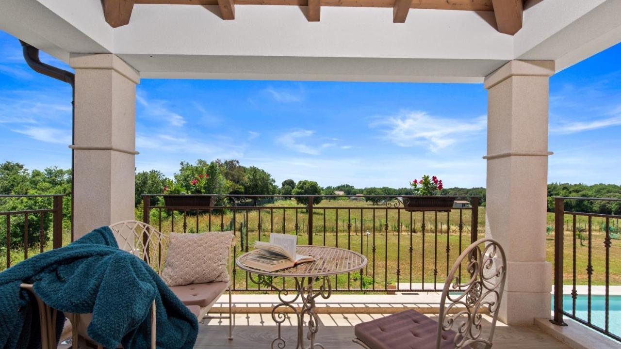 Villa Campagna Galižana Buitenkant foto