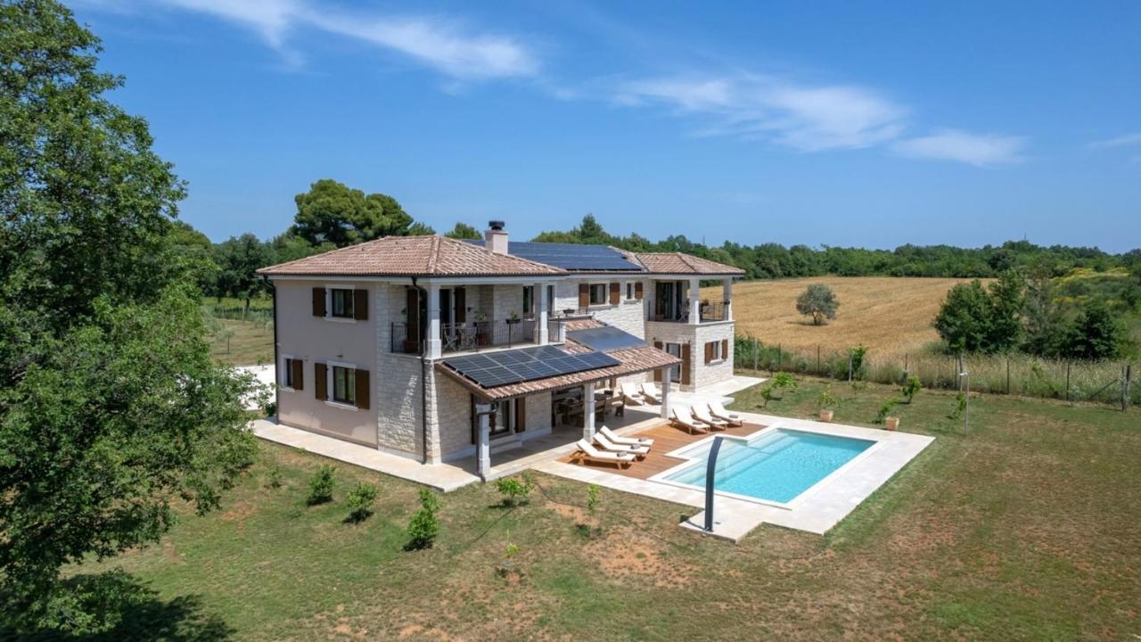 Villa Campagna Galižana Buitenkant foto