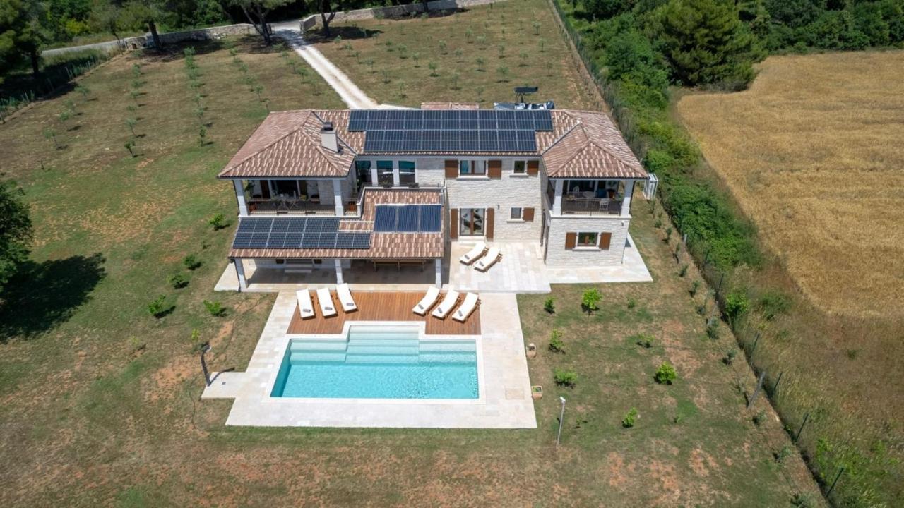 Villa Campagna Galižana Buitenkant foto